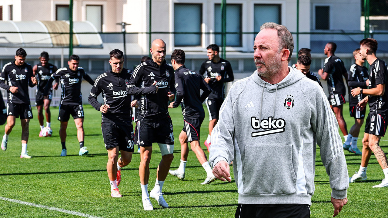 O isim için “Gelecekte süre bulacak” dedi! Yalçın 11’ini belirledi O isim için “Gelecekte süre bulacak” dedi! Yalçın 11’ini belirledi