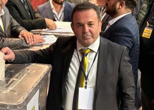 Boks Şampiyonu Kethüda’ya çiçekli karşılama Boks Şampiyonu Kethüda’ya çiçekli karşılama