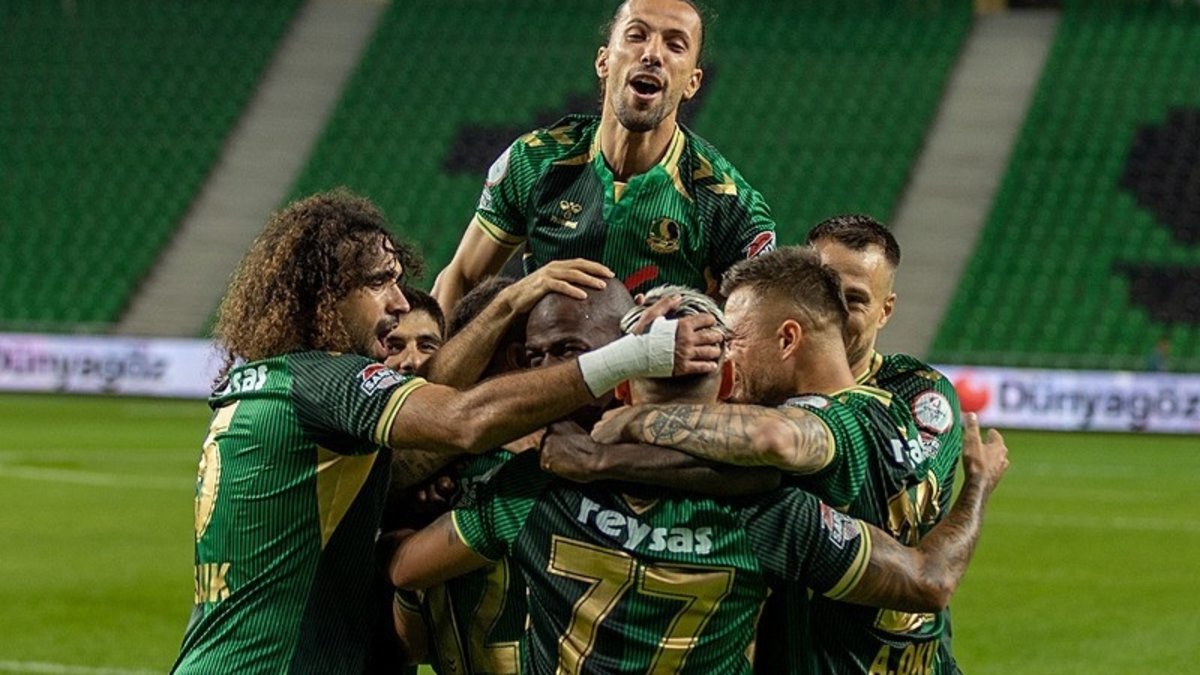 Zafer sözü verildi